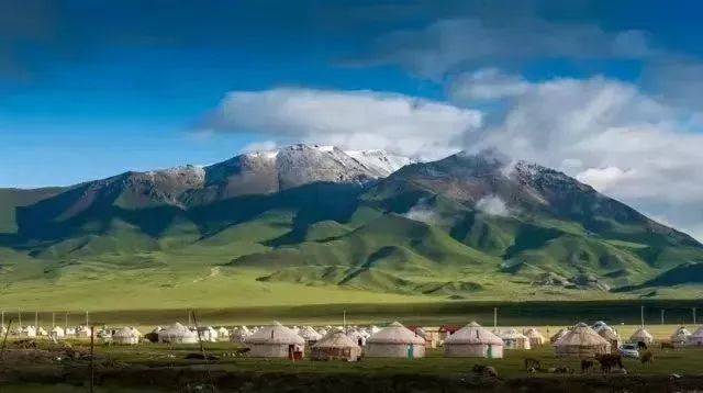 多元文化交融的边疆明珠——新疆